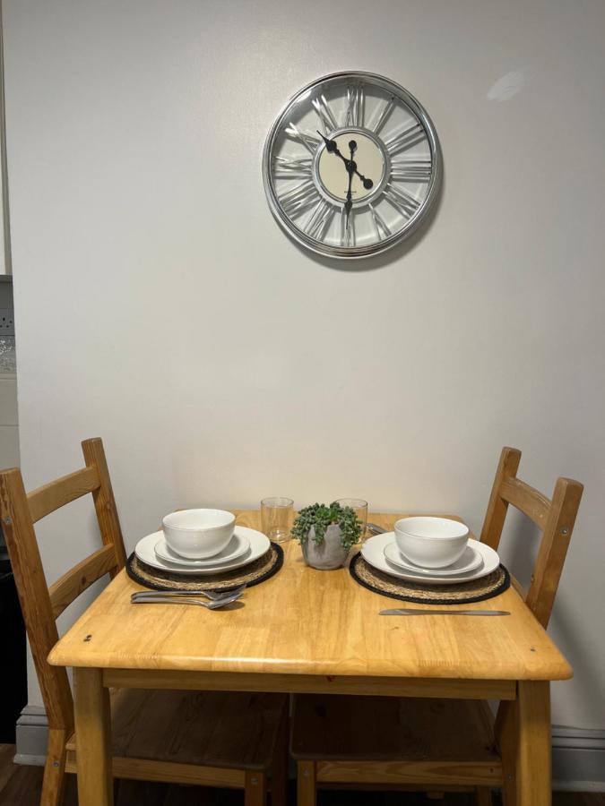 Dalston 1 Bedroom Flat Лондон Екстер'єр фото